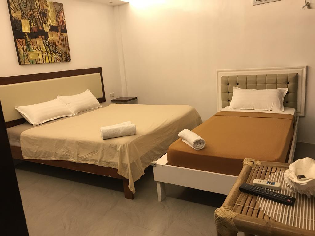 Koko'S Place Diniwid Balabag  Bagian luar foto