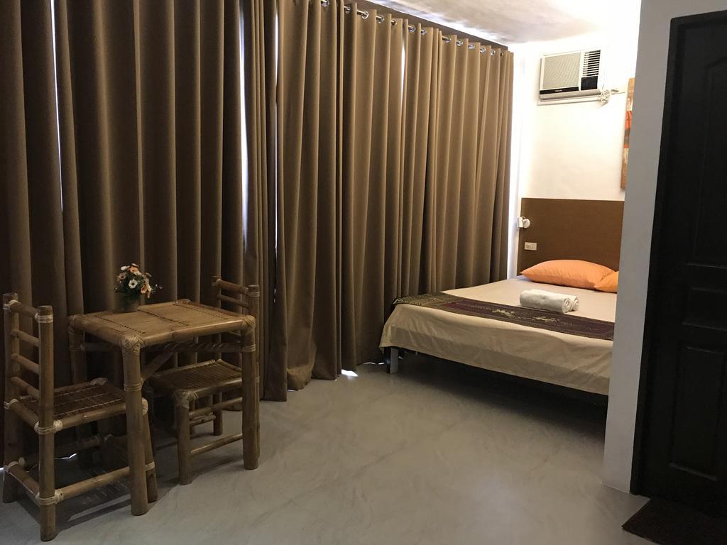 Koko'S Place Diniwid Balabag  Bagian luar foto