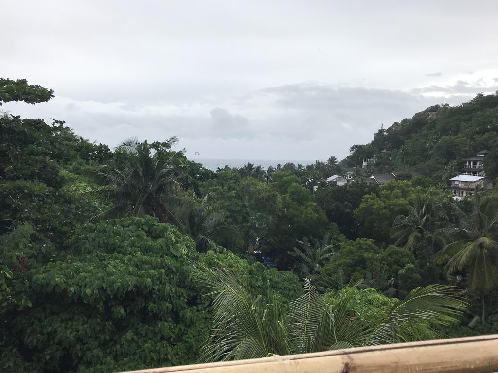 Koko'S Place Diniwid Balabag  Bagian luar foto